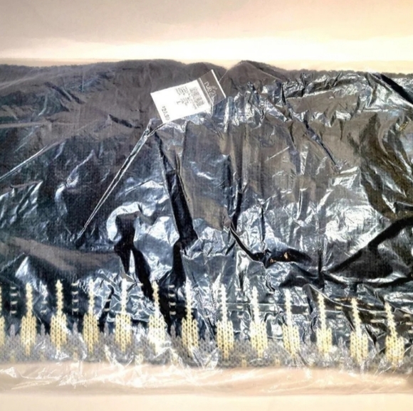 NWT! Cardigan, L - Picture 3 of 3